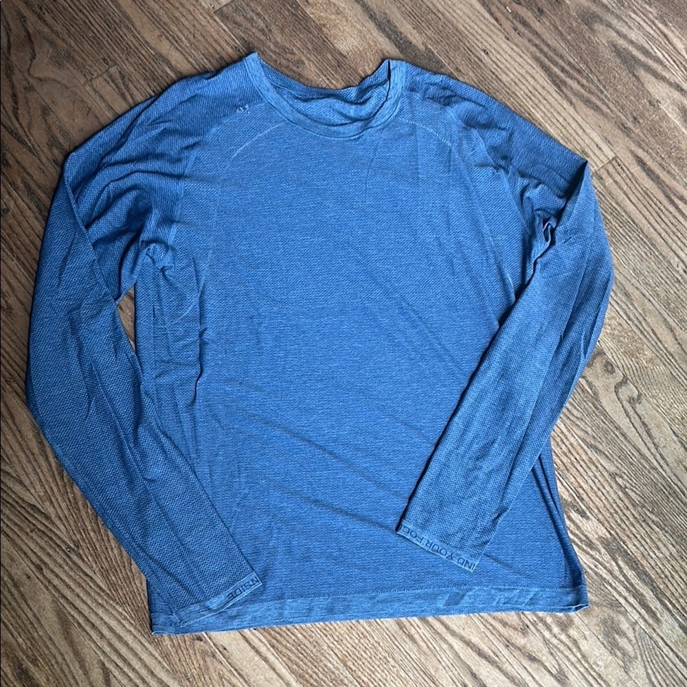 Metal Vent Tech Long-Sleeve Shirt
Original Slim Fit Blue RUNNING TRAINING
L EUC